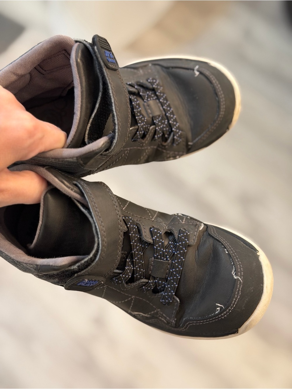 Kids High-Top Stride Rite Athletic Sneakers in Black